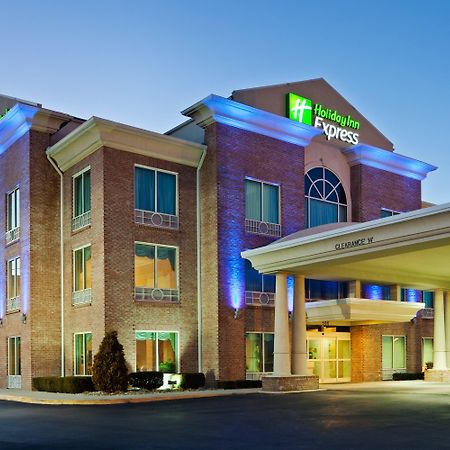 Holiday Inn Express Hotel & Suites London By Ihg Eksteriør billede