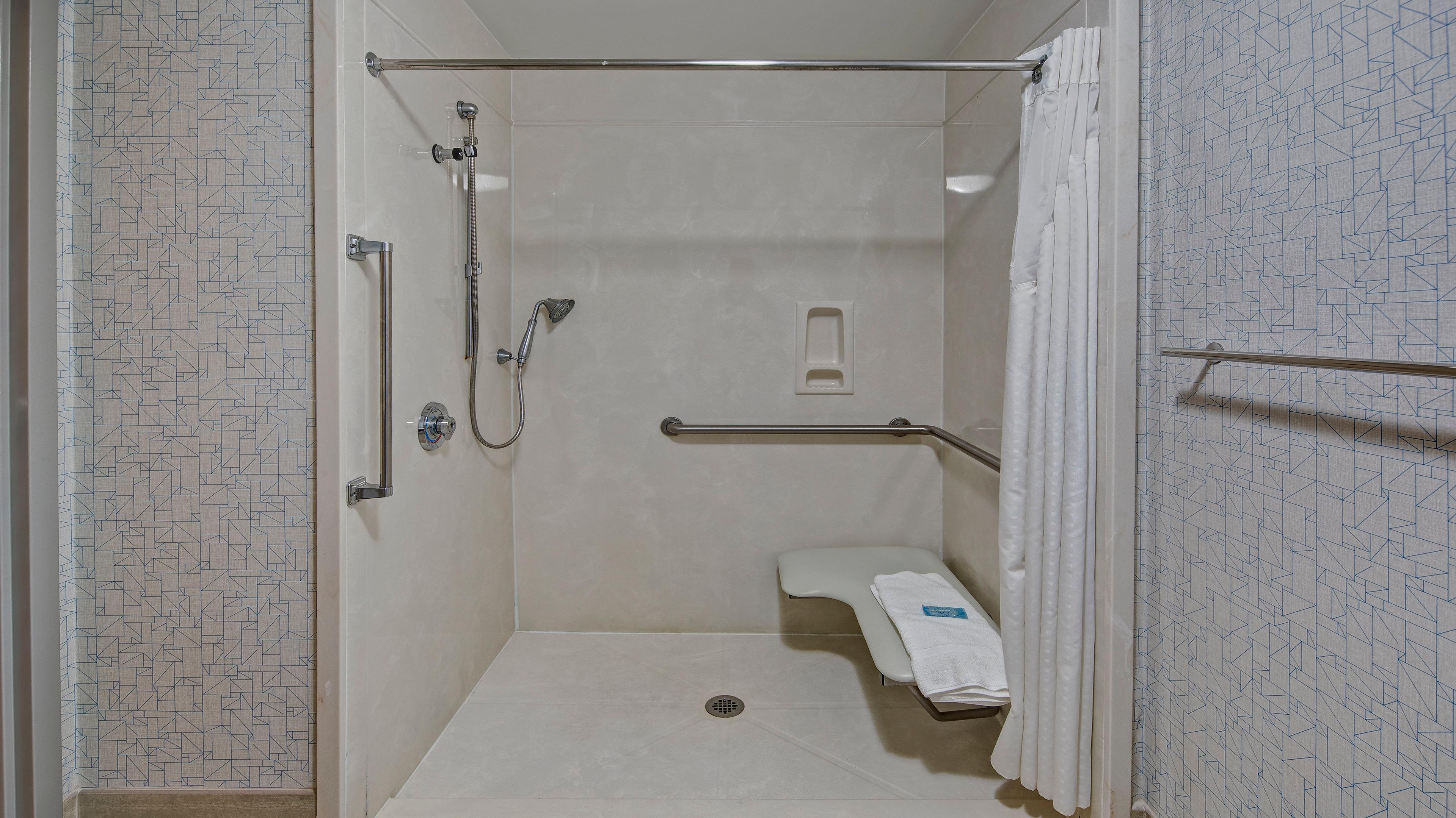 Holiday Inn Express Hotel & Suites London By Ihg Eksteriør billede