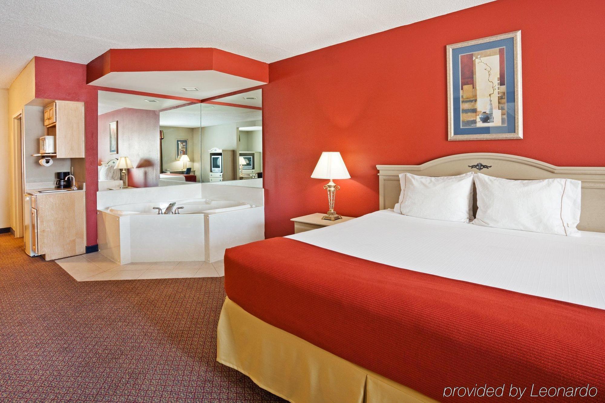 Holiday Inn Express Hotel & Suites London By Ihg Værelse billede