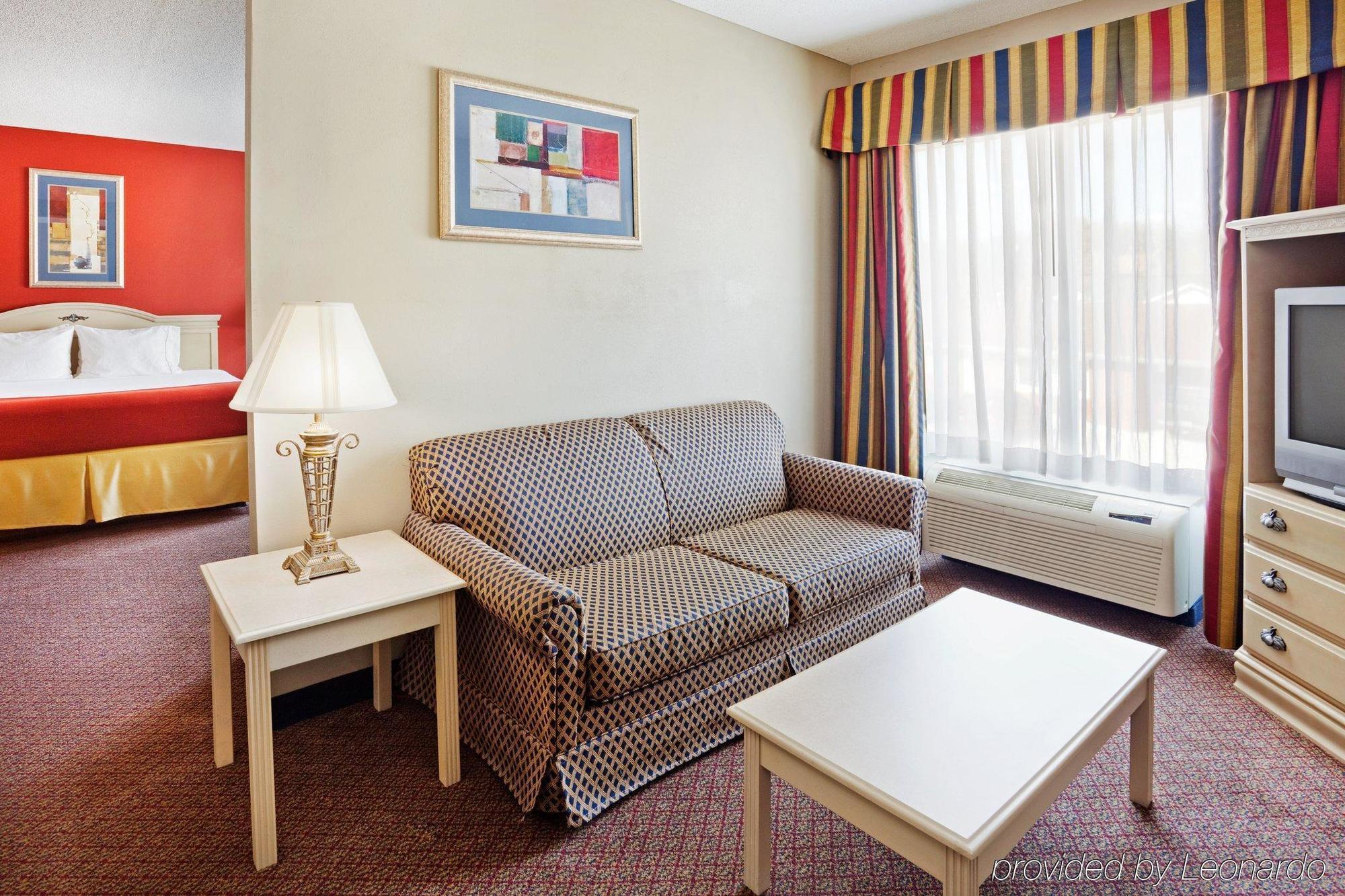 Holiday Inn Express Hotel & Suites London By Ihg Værelse billede